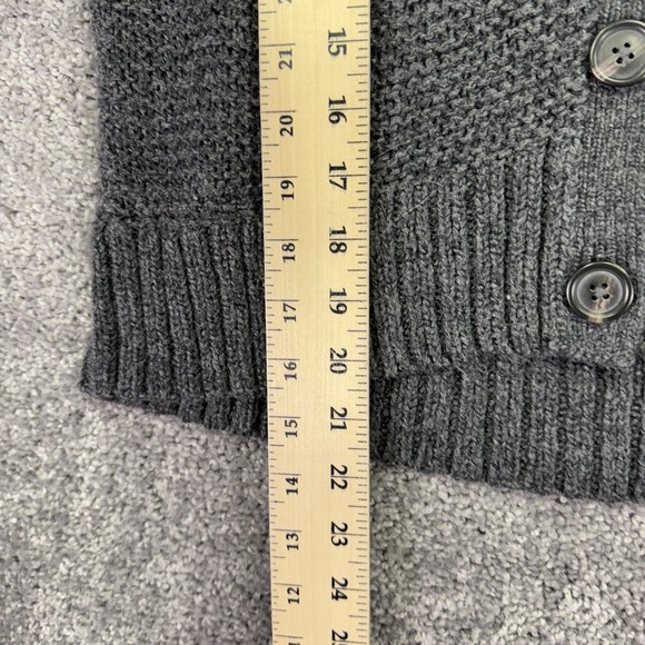 American Eagle Sweater Womens Small Gray Waffle Knit Button Cardigan Cropped - Picture 4 of 6